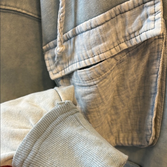 Oli & Hali Utility Jacket in Patchwork Light Blue - Picture 4 of 15